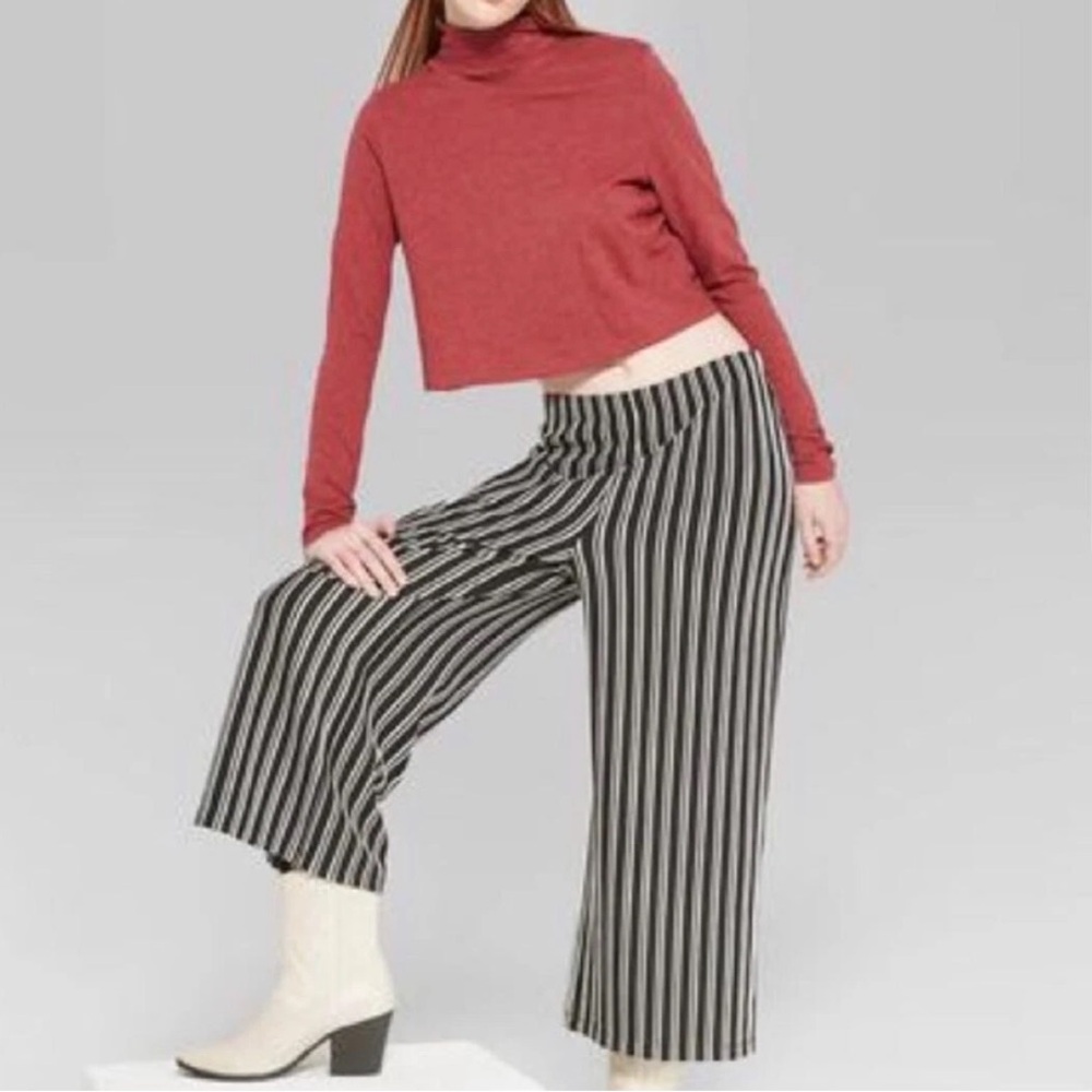 Wild Fable Pull On SZ L Striped Culottes Cropped Wide Leg Pants Comfort Beach